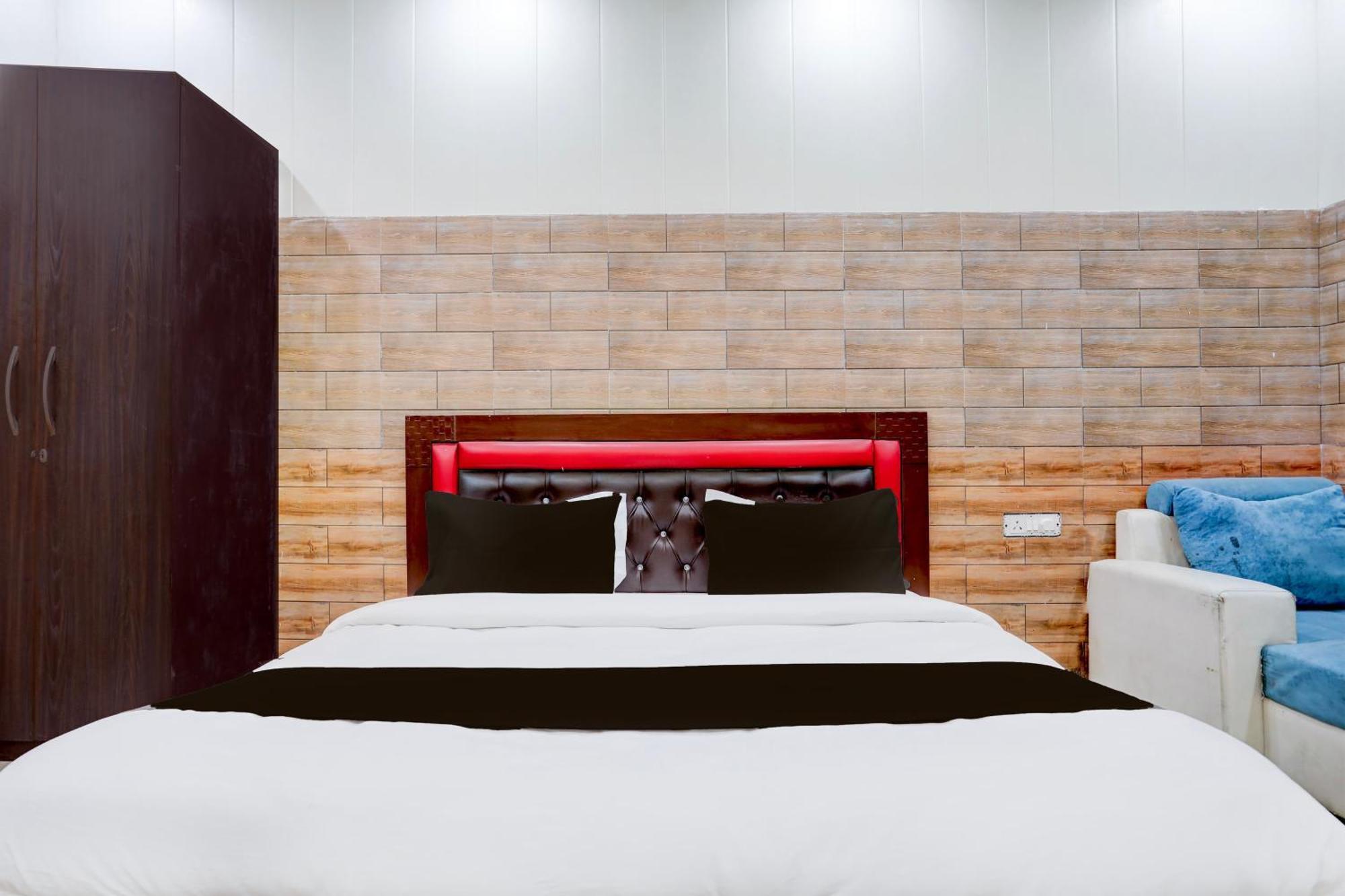 Hotel O Gupta Residency Noida Exteriör bild